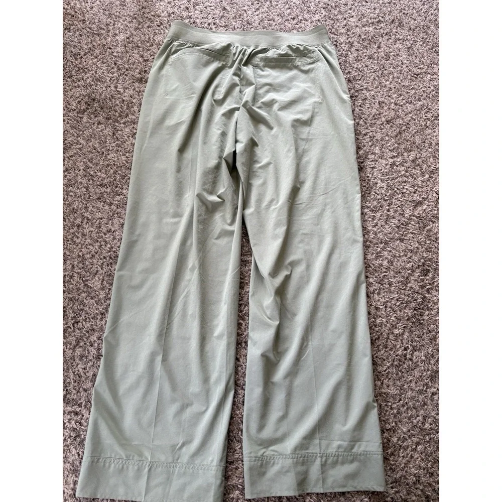 Athleta Brooklyn Heights High Rise Wide Trouser in Eucalyptus Olive size 12